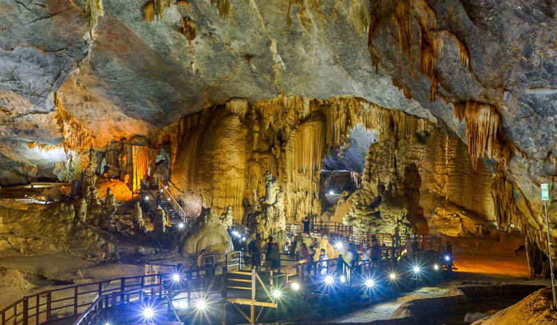 Động Thiên Đường - Phong Nha cave