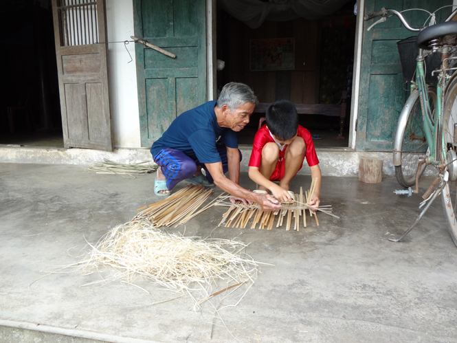 Khám phá làng nghề đan lát Xuân Bồ - Lệ Thủy Quảng Bình